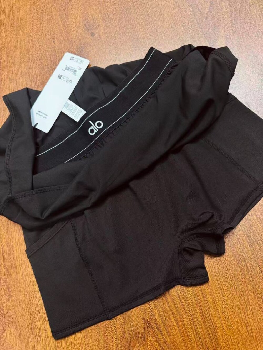 ALO Yoga Black Match Point Tennis Skirt NWT🤗💞Chic Minimal Daily - Picture 3 of 8